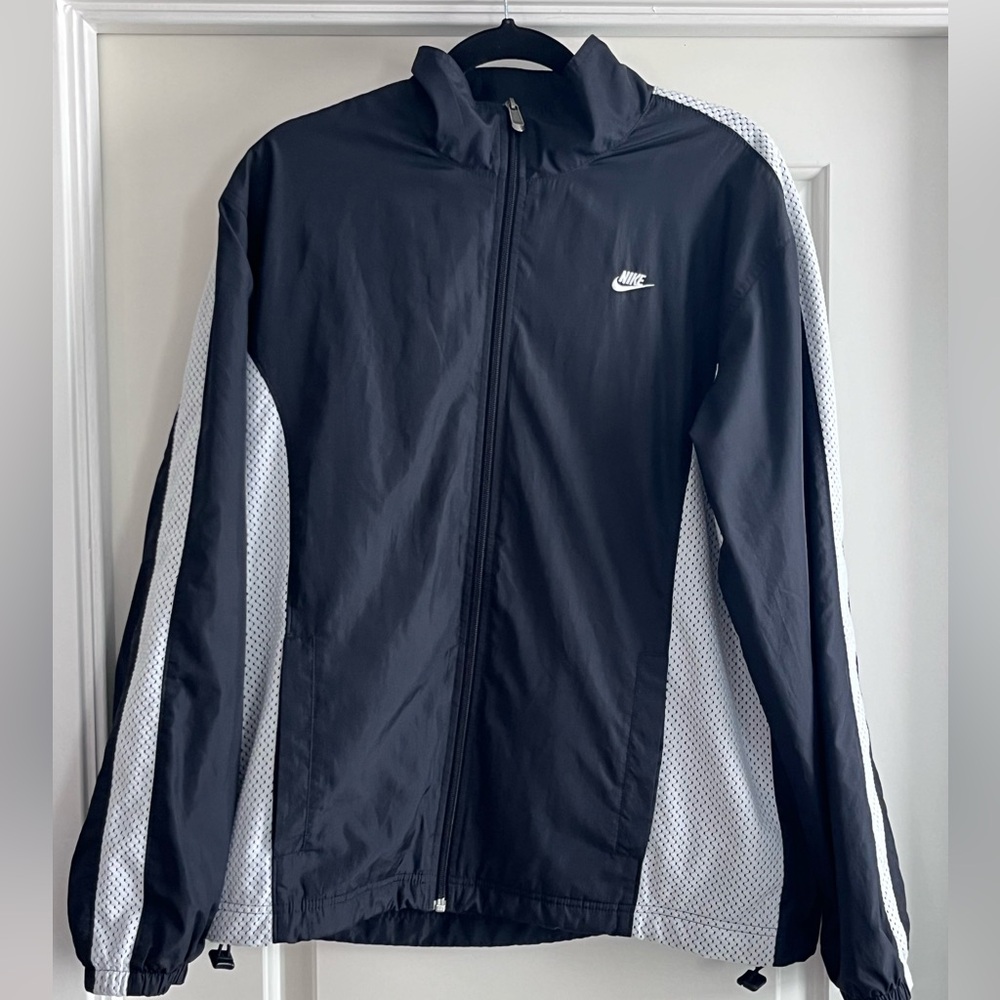 Men’s Nike windbreaker